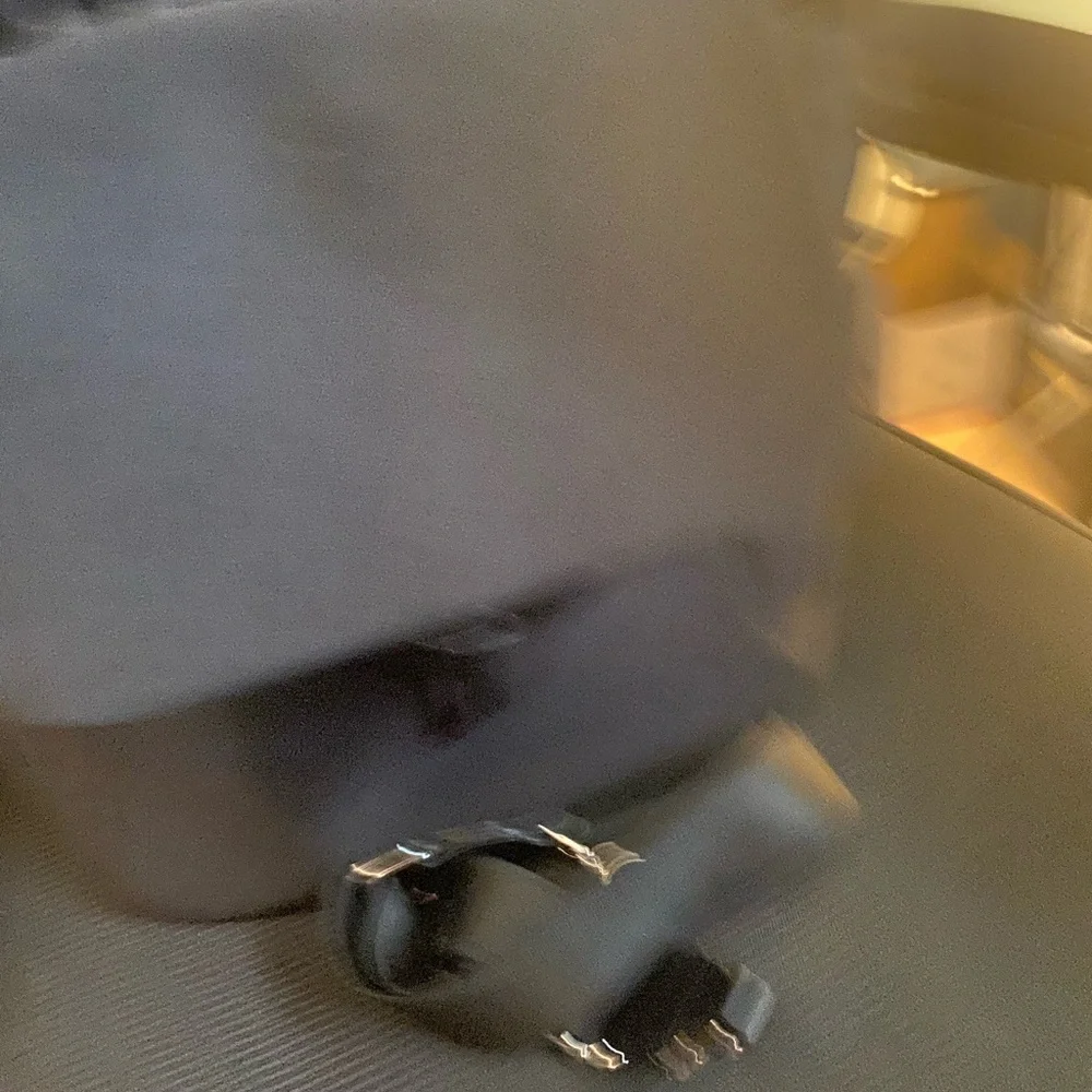 Athleta Revive Convertible Backpack - Picture 6 of 12